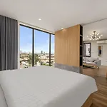 Sea Hotel & Apartment